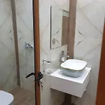 Къща за гости Safi 3*
